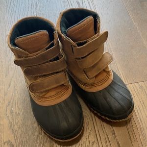 Boys sorel boots - rubber and waterproof